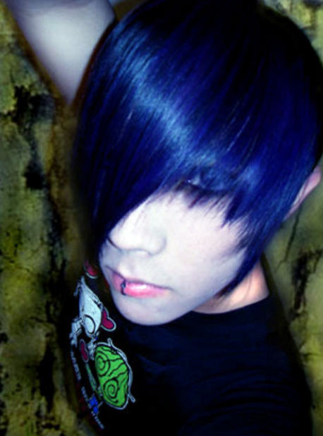 Back to cute emo boys image
