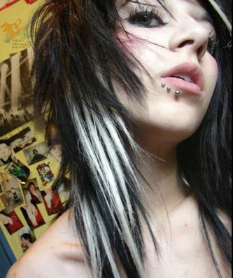 Awesome emo hair/