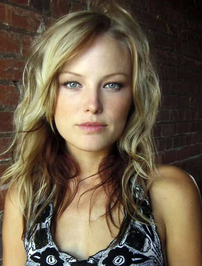 blonde hair layers. Malin Akerman with long blonde hair, heavily highlighted and long layers.