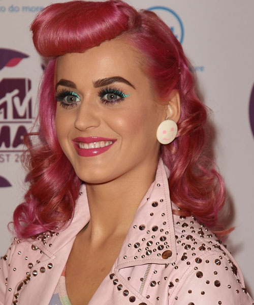 katy-perry-pink-hair-retro-style-2.jpg