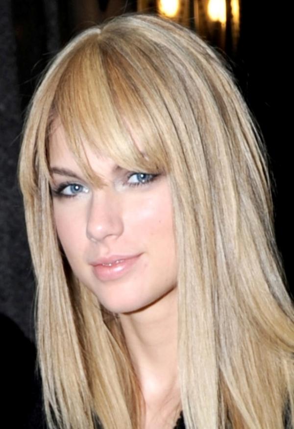 Beautiful Taylor Swift with Straight Hair and Bangs