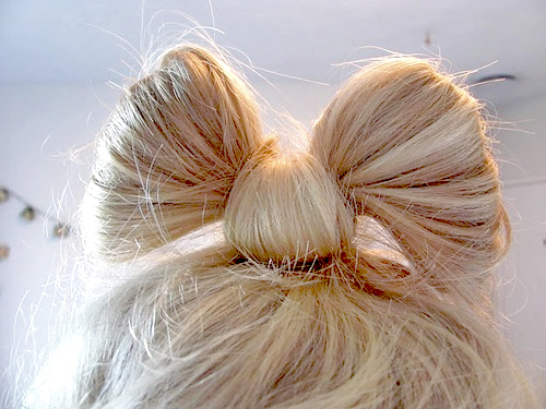 bow bun hairstyle