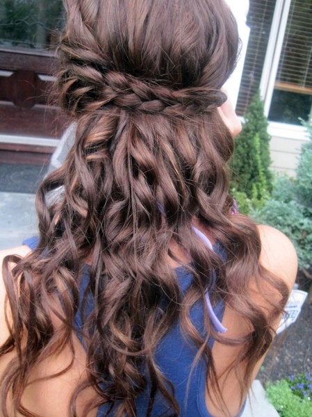 brown hair curly with braid