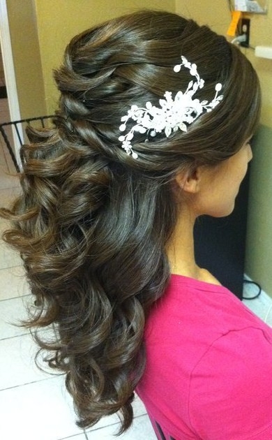 Beautiful half up and half down curls , perfect wedding hair if you ...