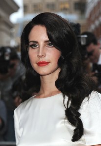 lana del rey dark hair